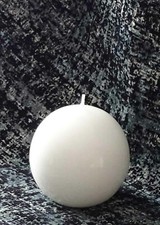 WHITE GLOSS DECORATIVE CANDLE