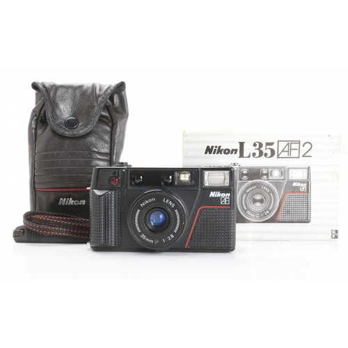 Nikon l35 with - af, lens