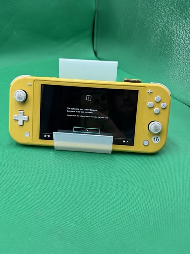 Nintendo switch lite yellow - nintendo,