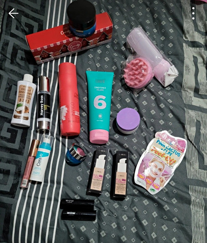Mixed brands make bundle - brands, make-up