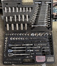 Unused Halfords Advance 200