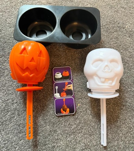 Halloween baking making