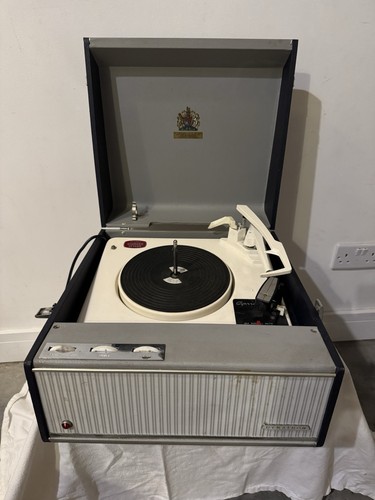 Vintage dynatron gr8 portable - vintage,