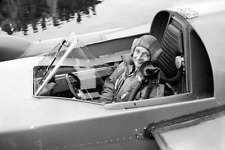 Donald Campbell breaks Water