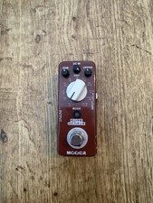 MOOER Pure Octave Effects
