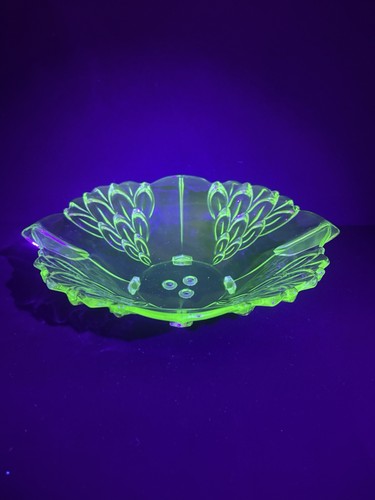 Art deco 1930s - 1930s, uranium