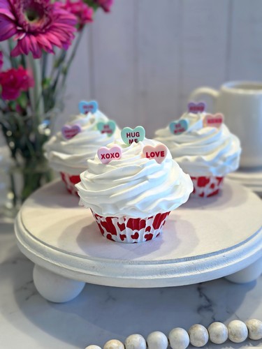 Dezicakes fake cupcakes - fake,