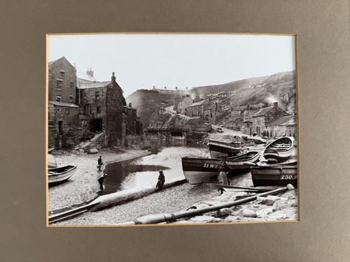 Two frank meadow - two, sutcliff