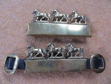 2 HEAVY HORSE HAME PLATES + HORSE DECORATION horse brass harness farming