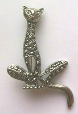 Vtg CAT Pin BROOCH Silver Tone