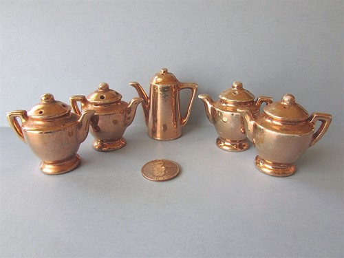 Kitchen salt pepper figural - 5,