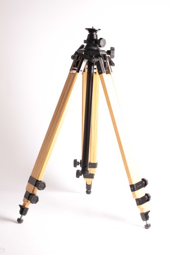 Berlebach wooden tripod - wooden, camera