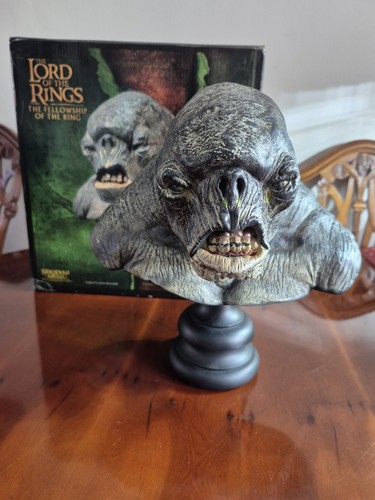 Weta cave troll bust - troll,