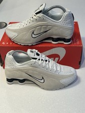 Nike Shox W R4 Summit