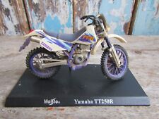 Maisto 1:18 YAMAHA TT250R Die Cast Collectors Model + Display Stand