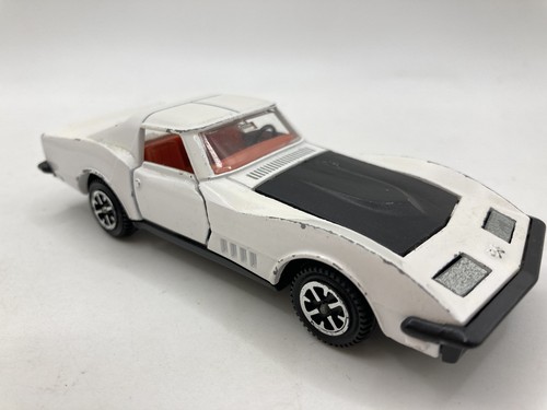 Dinky 221 corvette stingray - dinky,