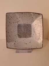 Janet Leach St Ives Pottery Stoneware Shallow Dish Repeat Ware.
