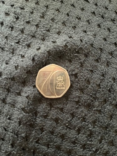 2022 50p queen platinum