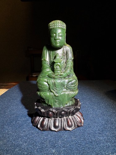 Chinese natural nephrite green - natural,