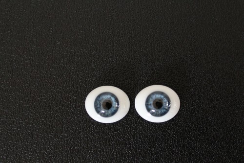 Solid glass eyes oval flat