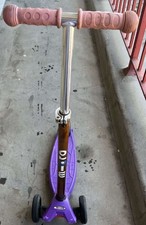 Micro Maxi Deluxe  Scooter a Three-Wheeled, Children's Scooter, Purple