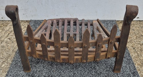 Small vintage gothic - small,