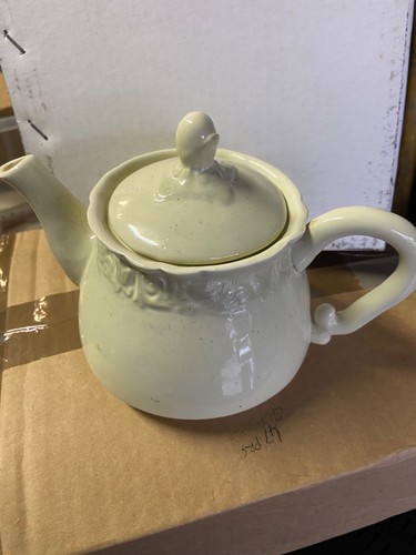 Vintage old teapot - old, clean