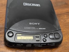 Vintage Sony Discman D-121