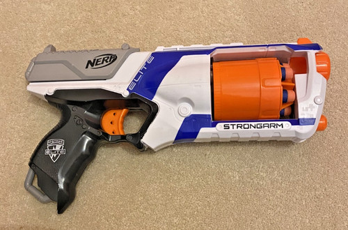 Nerf strike elite - , strongarm