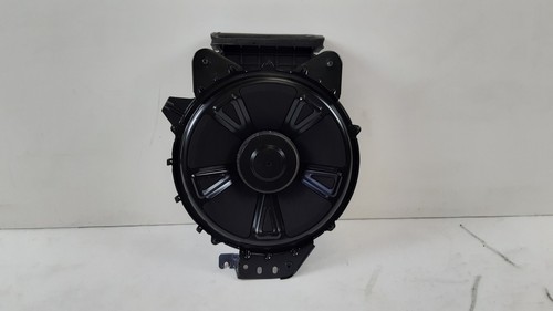 Volvo xc90 subwoofer - volvo,
