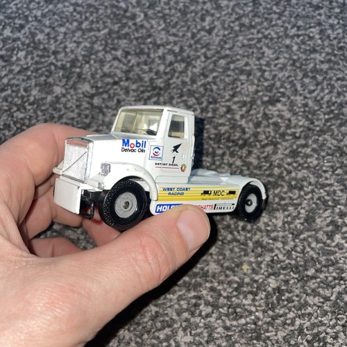 Corgi volvo white conventional - corgi,