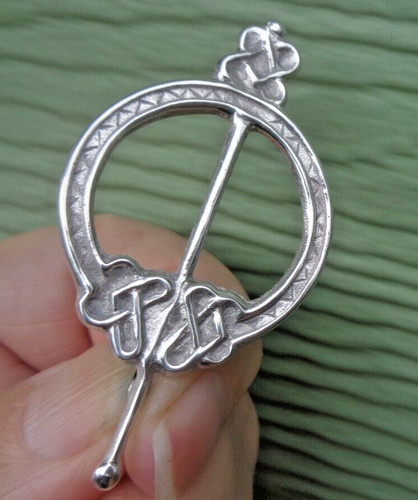 Iona celtic brooch - iona, kilt