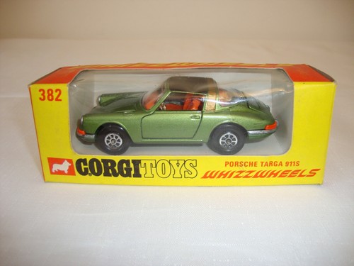 Corgi toys 382 porsche targa - toys,