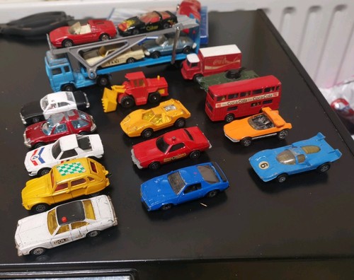 Corgi volvo globetrotter car - corgi,