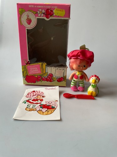 Vintage strawberry shortcake - strawberry,