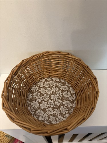 Vintage round wicker woven - vintage,