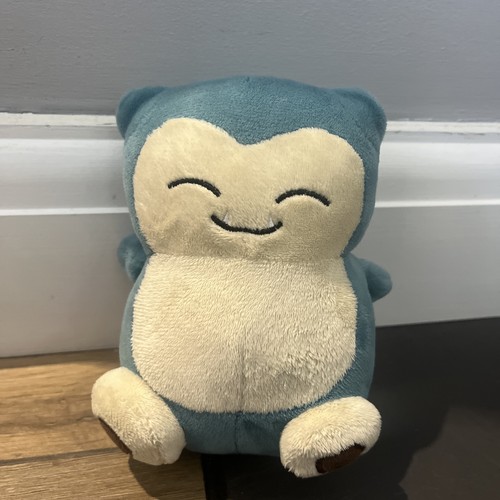 Pokémon center 2015 snorlax - pokémon,