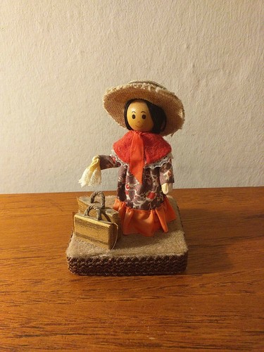 Vintage peg doll - on, stand