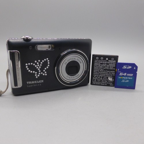 Traveler digital camera - digital,