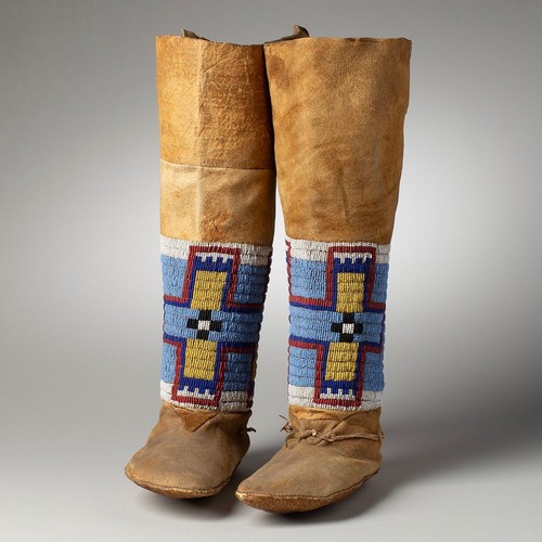 1880s arapaho beaded legging - 1880s,