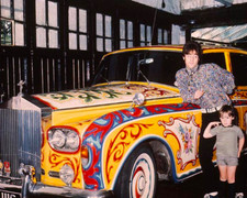 JOHN & JULIAN LENNON &