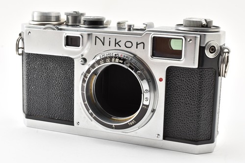 Late model near mint nikon - model,