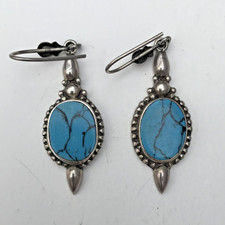 Vintage Turquoise 925 Sterling Silver Dangly Earrings.
