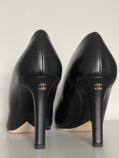 CHANEL 19A pumps, black, size