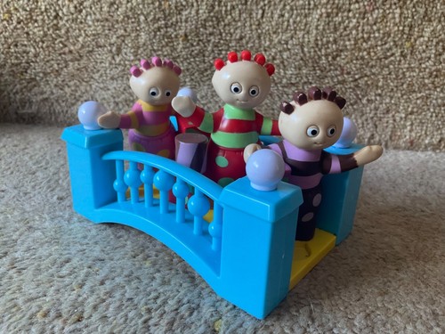 The night garden - bridge, &