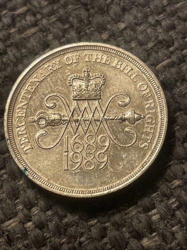 1989 two pound coin - two,