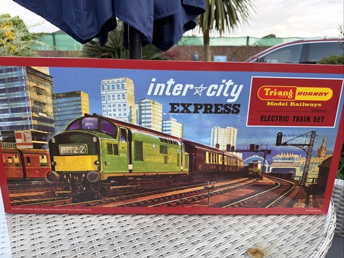 R1290m gauge hornby - r1290m, triang