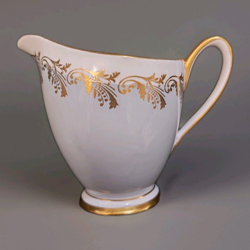 Vintage royal standard - standard,