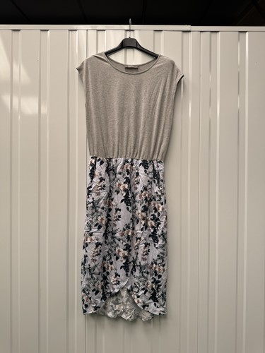 Oasis grey floral tulip - uk,