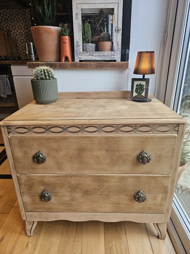 Lovely utilitarian sanded - ☆,